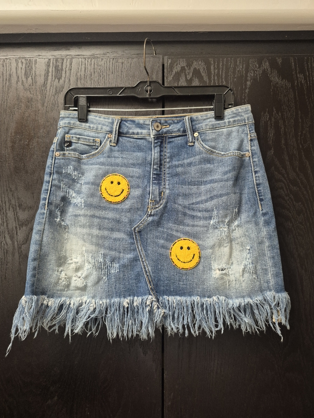 KanCan Distressed Jean Denim Skirt Sz Large